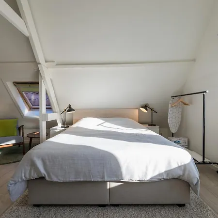 Homestay Well Thirteen By Romy&Travis *